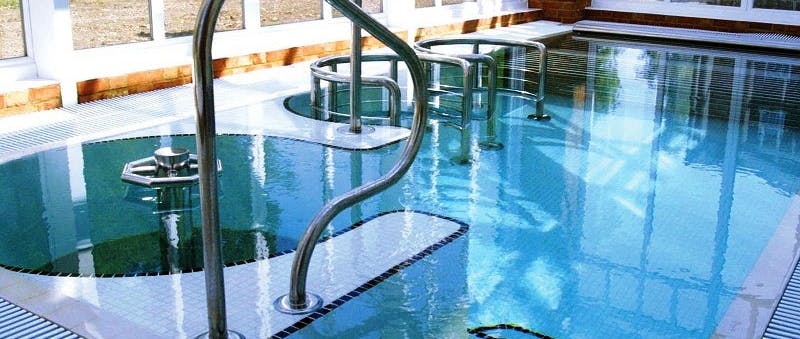 Champneys Henlow Grange Health Spa Thalassotherapy Pool