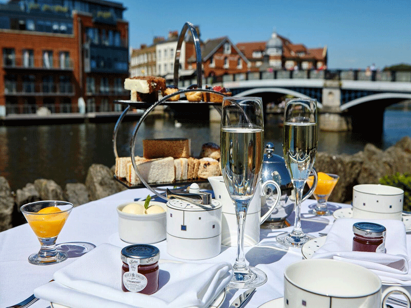 Sir Christopher Wren Hotel and Spa Afternoon Tea