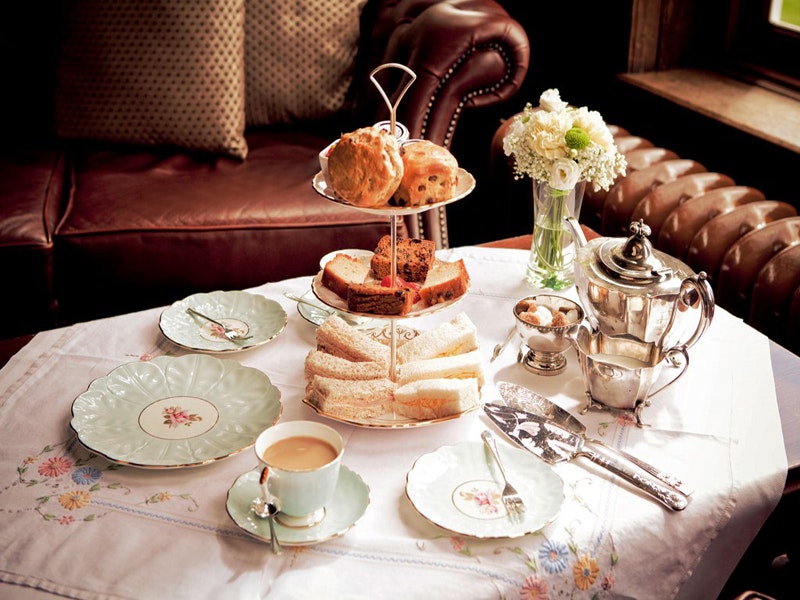 Mercure Shrewsbury Albrighton Hall Hotel and Spa Afternoon Tea