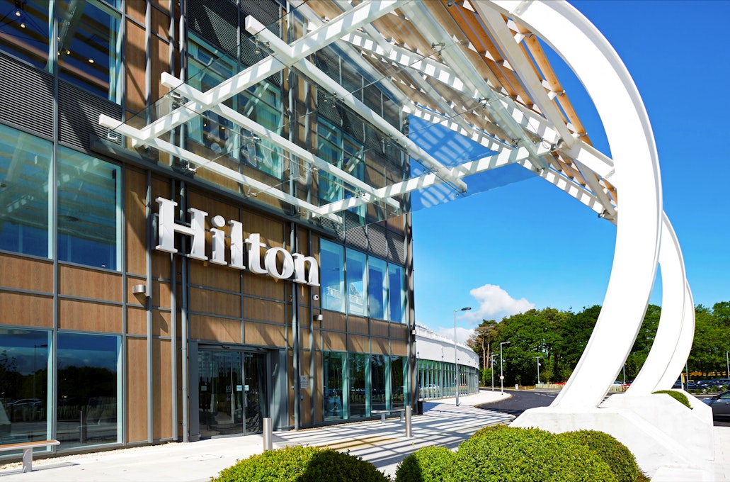 Hilton Southampton – Utilita Bowl Front Exterior