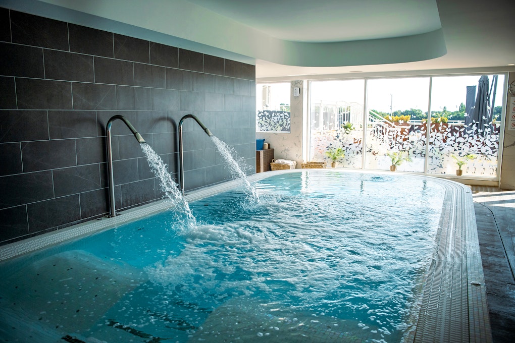 Hilton Southampton – Utilita Bowl Hydrotherapy Pool