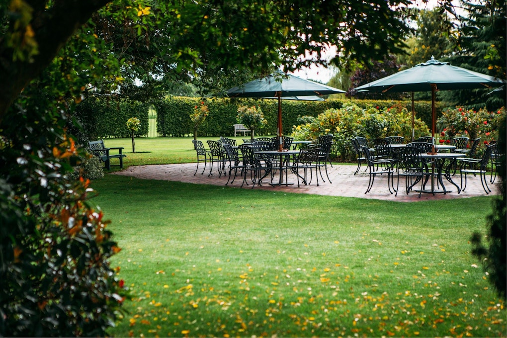 Ardencote Hotel & Spa Garden Seating