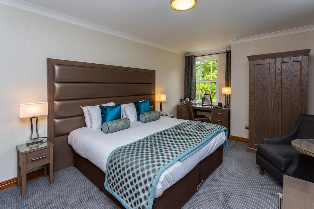 Ardencote Hotel & Spa Standard King Bedroom