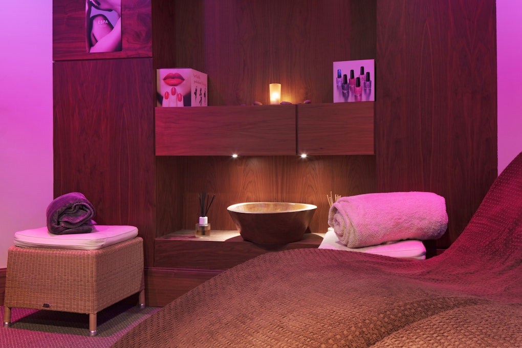 Ashford International Hotel & Spa Relaxation Room