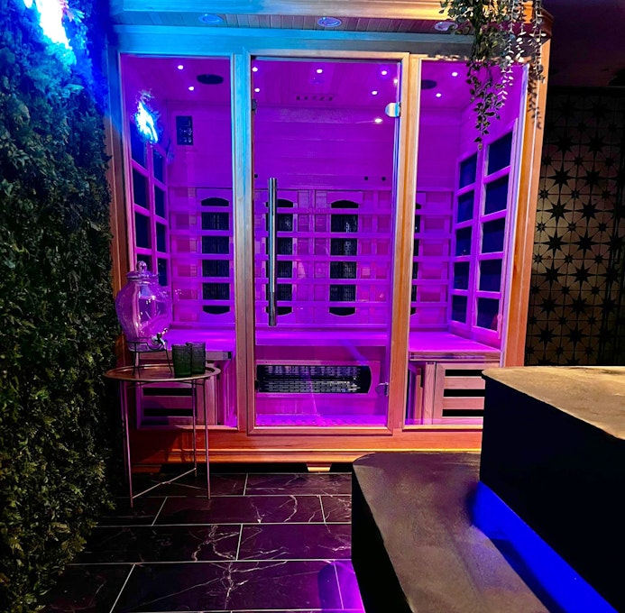 Aura Organic Spa Infrared Sauna