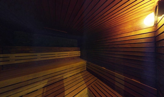 Bannatyne Weybridge Sauna