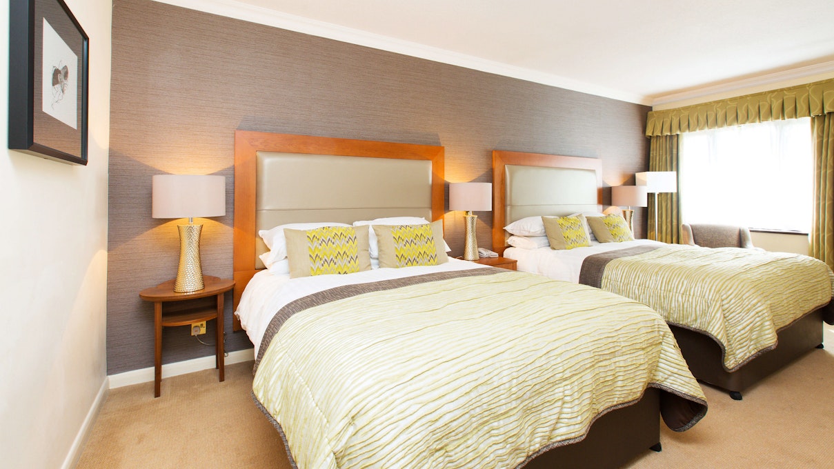 Belton Woods Hotel, Spa and Golf Resort Double Double Bedroom