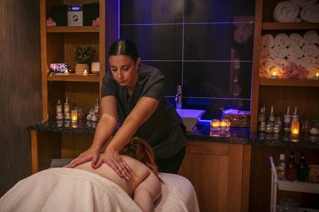 Best Western Premier Heronston Hotel & Spa Treatment Massage