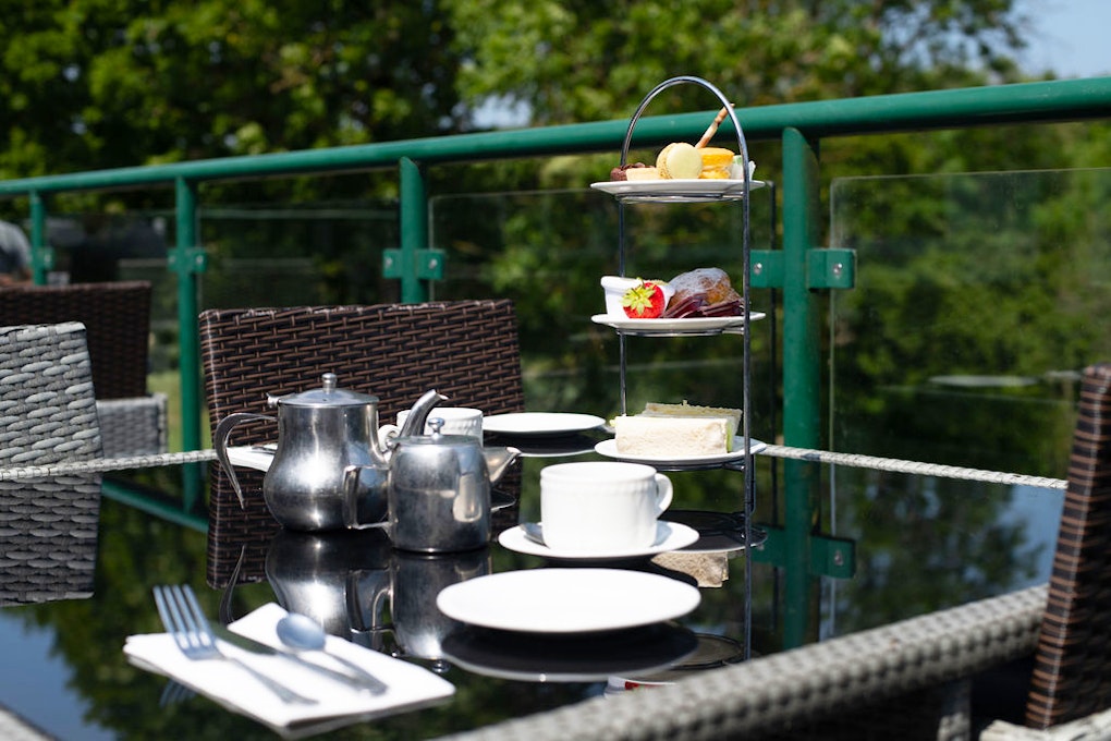 Best Western The Dartmouth Hotel Golf & Spa Afternoon Tea Outdoors