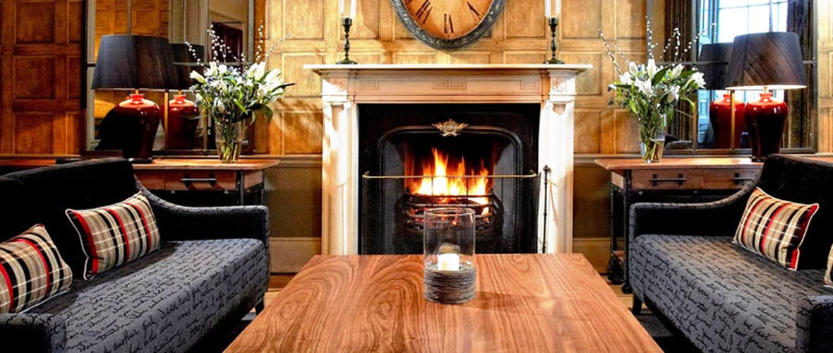 	The Bishopstrow Hotel & Spa Lounge and Fireplace