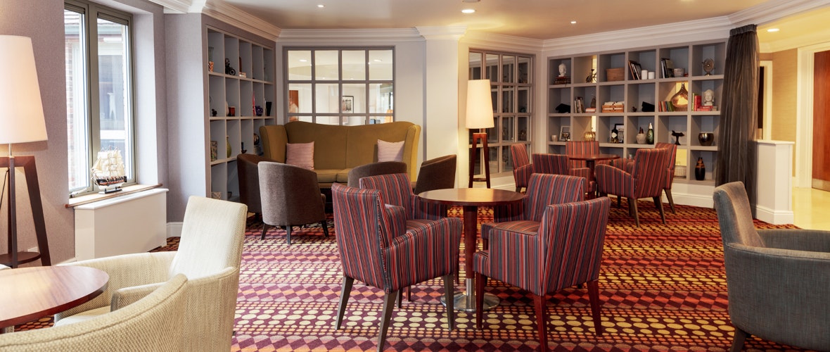 Cambridge Belfry Hotel and Spa Restaurant Lounge