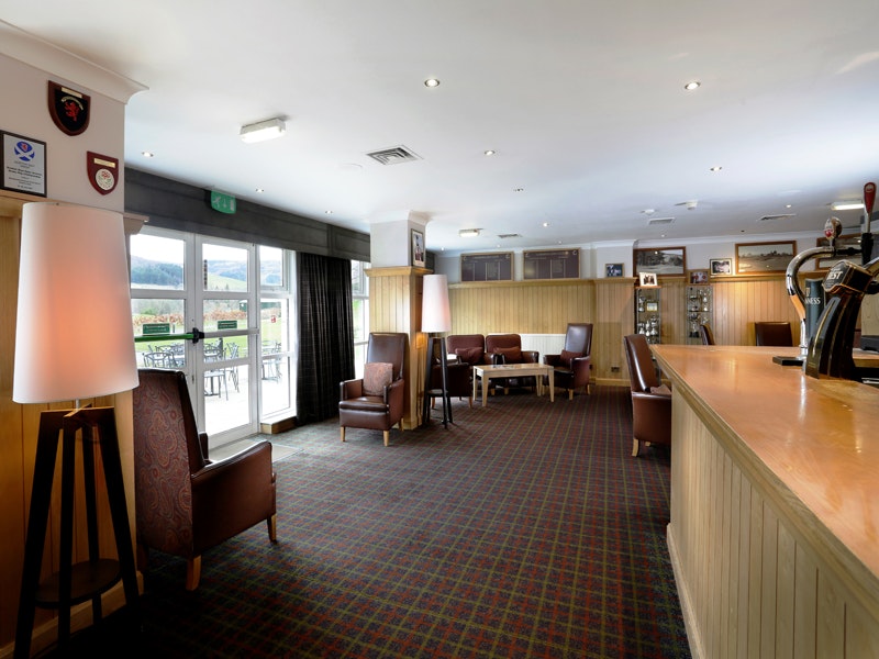 Macdonald Cardrona Hotel Golf and Spa Spikes Bar