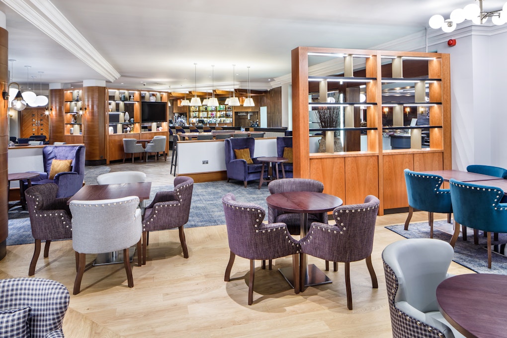 Delta Hotels by Marriott Cheltenham Chase Bar Lounge