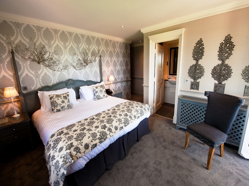 Greenwoods Hotel Spa & Retreat Double Room