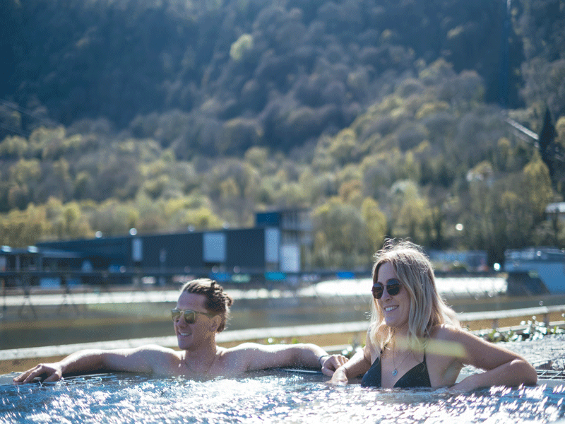 Hilton Garden Inn Snowdonia Couple in Outdoor Pool