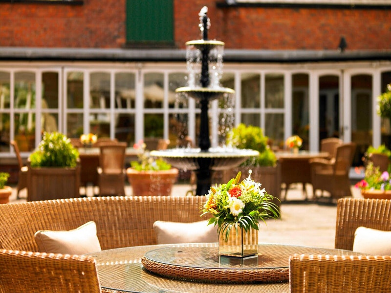 Delta Hotels by Marriott Worsley Park Country Club Courtyard