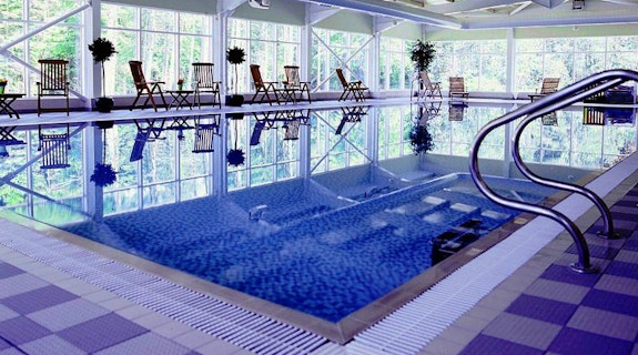 Macdonald Craxton Wood Hotel Swimming Pool