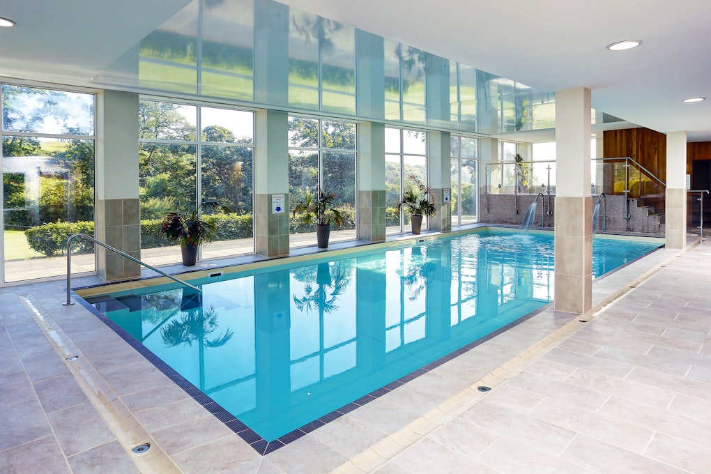 Best Western Dartmouth Hotel Swimming Pool