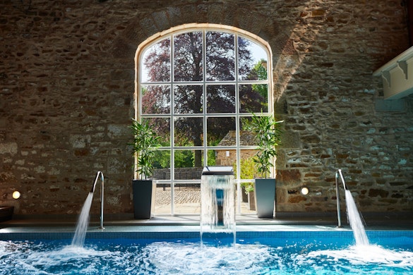 The Devonshire Arms Hotel & Spa Hydrotheraphy Pool