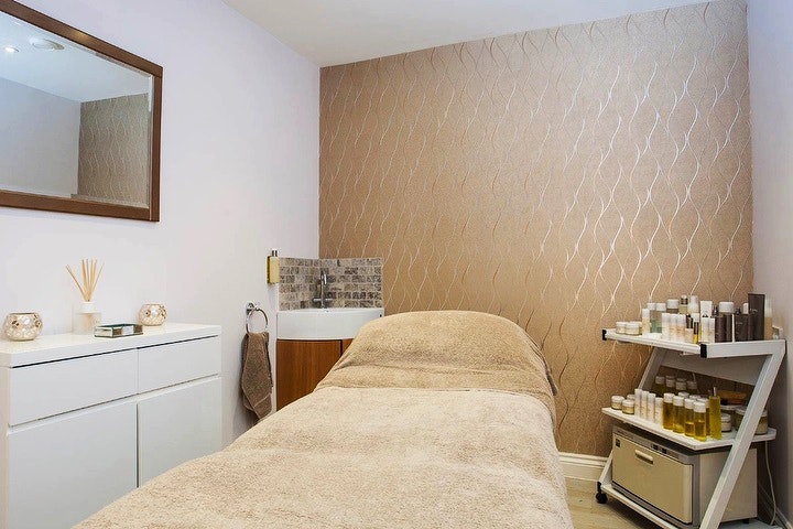 Dorset Spa Therapy at George Albert Hotel Treatment Room