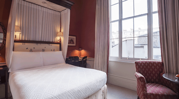 Roseate House London Double Bedroom