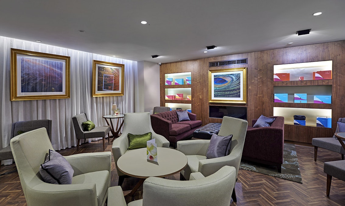 DoubleTree by Hilton Hotel & Spa Liverpool Consultation Lounge