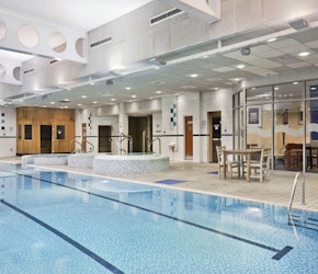 DoubleTree by Hilton Strathclyde Pool