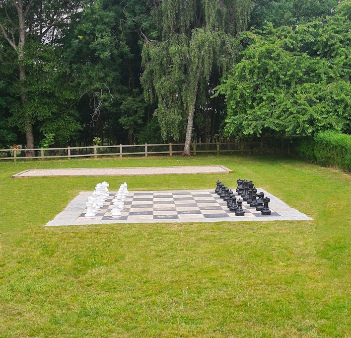 Down Hall Hotel & Spa Outdoor Giant Chess