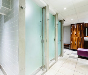 DoubleTree by Hilton Cheltenham Changing Facilities