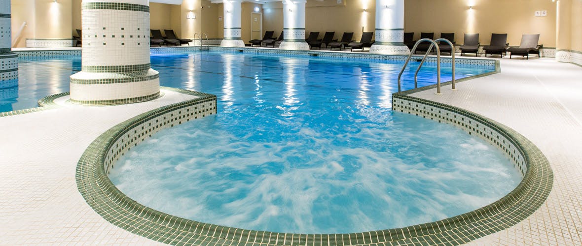Dunston Hall Hotel, Spa and Golf Resort Swimming Pool Jacuzzi