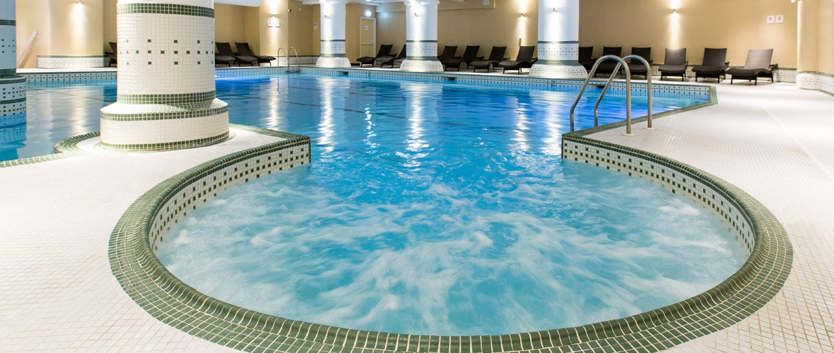 Dunston Hall Hotel, Spa and Golf Resort Swimming Pool Jacuzzi
