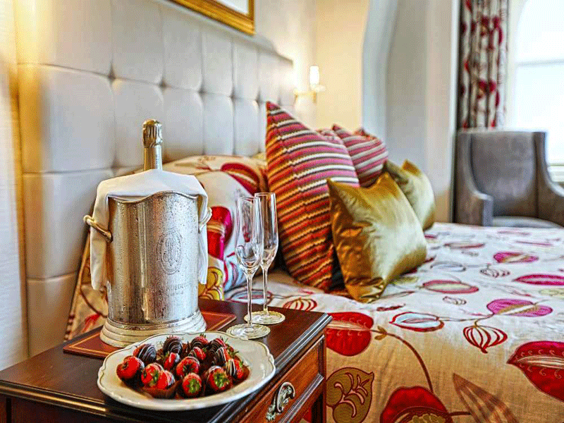The Grand Hotel Fizz & Strawberries