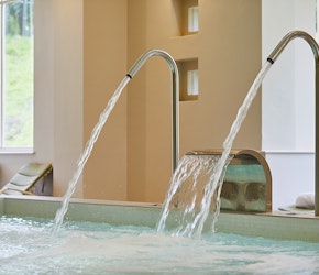 The Retreat at Elcot Park Hydrotherapy Jets