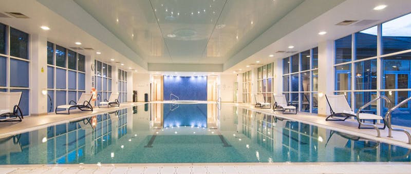 The Regency Park Hotel Swimming Pool 