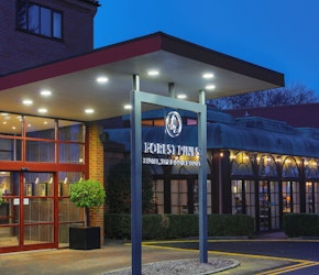 Forest Pines Hotel, Spa & Golf Resort Front Entrance