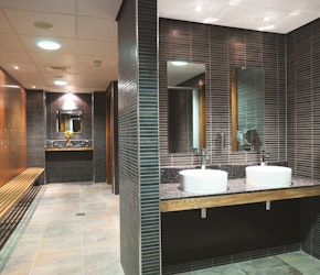 Macdonald Frimley Hall Hotel & Spa Changing Rooms