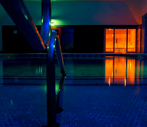  Cricklade House Hotel and Spa Pool at Night