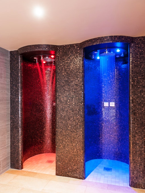 Gomersal Park Hotel & Dream Spa Experience Showers