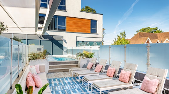 Guildford Harbour Hotel & Spa Outdoor Pool Area
