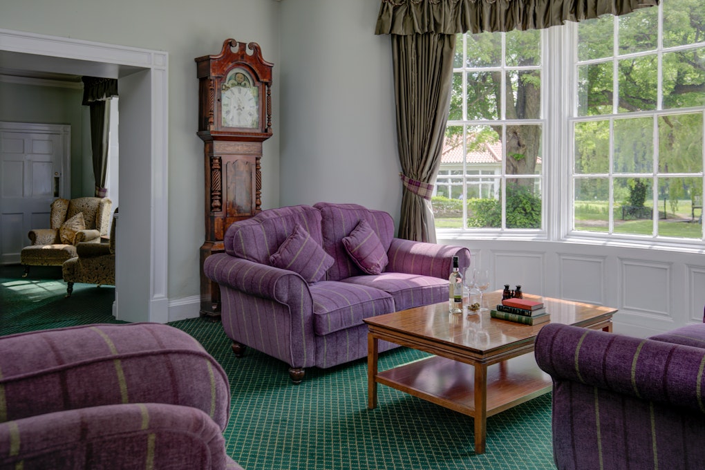 Hall Garth Hotel and Country Club Swimming Pool Sitting Room