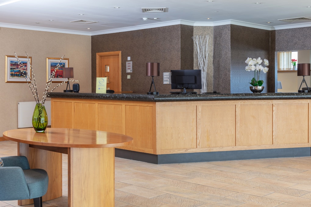  Hampshire Court Hotel & Spa Reception