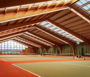 Hampshire Court Hotel & Spa, Basingstoke Tennis Courts