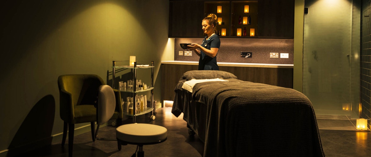 Hatherley Manor Hotel and Spa Treatment Room