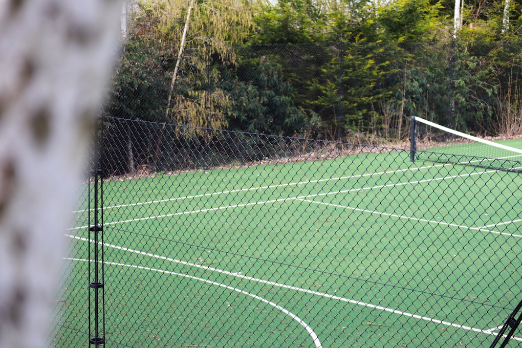 Hellidon Lakes Hotel Tennis Courts