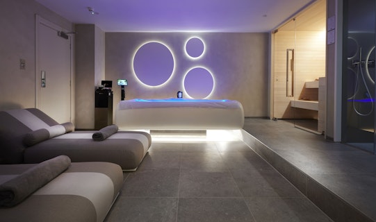 Hilton London Croydon Relax Area