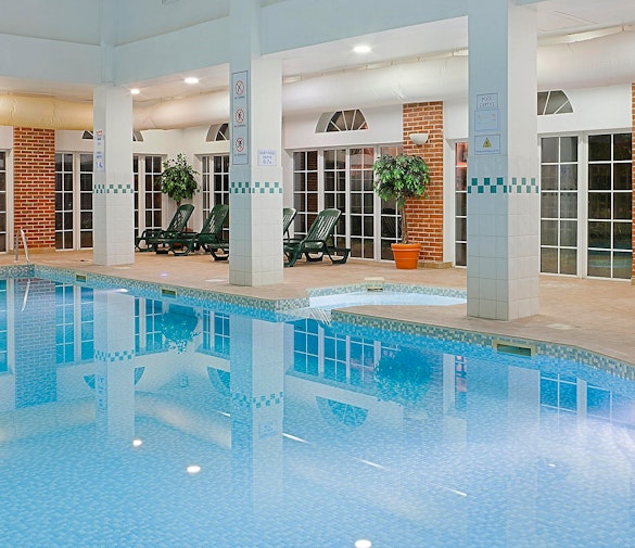 Holiday Inn Corby Swimming Pool