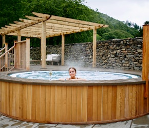 Holte Spa at The Swan Hotel Outdoor Hot Tub