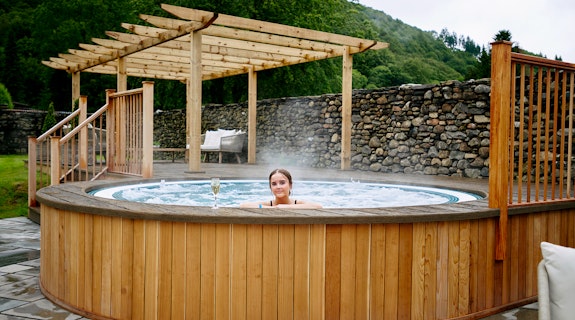 Holte Spa at The Swan Hotel Outdoor Hot Tub