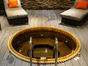 The Netherwood Hotel and Spa Outdoor Hot Tub