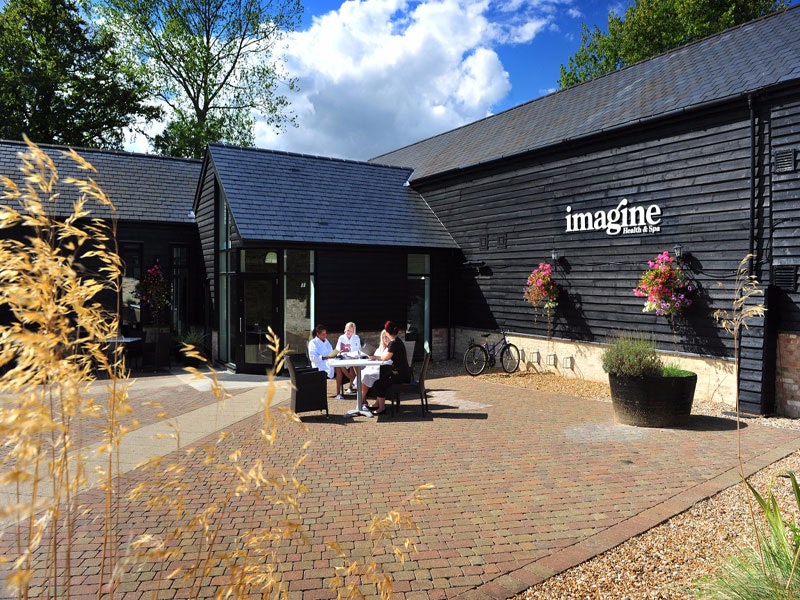 Imagine Spa Quy Mill Outdoor Area